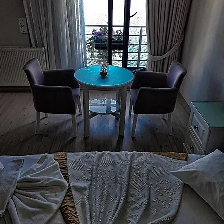 Blue Pier Ξενοδοχείο Κοτζαελί